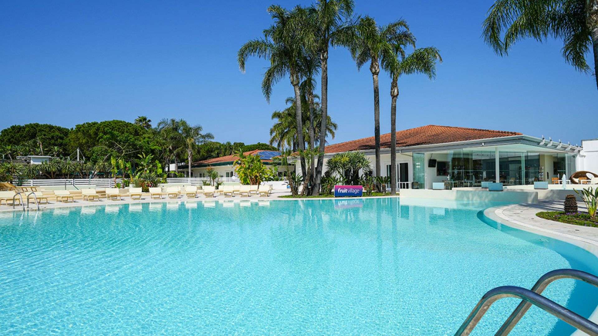 Fruit Village Paestum Mia Resort